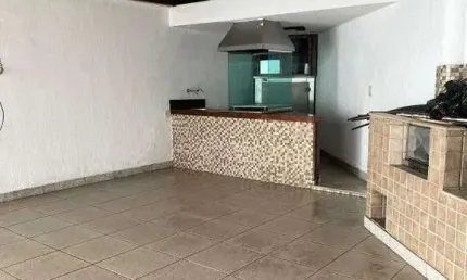casa maravilhosa , fino acabamento e excelente localizacao