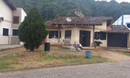 Casa com 3 dormitórios à venda por R$ 460.000,00 - Imigrante - Guabiruba/SC