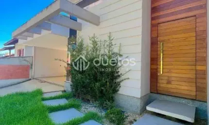 Casa com 3 dormitórios à venda, 117 m² por R$ 690.000,00 - Rio Branco - Brusque/SC