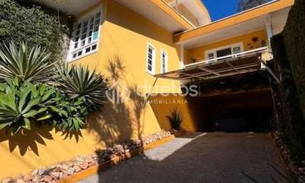 Casa com 4 dormitórios à venda, 215 m² por R$ 1.250.000,00 - Primeiro de Maio - Brusque/SC