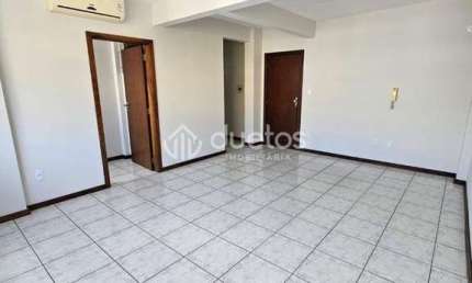 Sala para alugar, 32 m² por R$ 1.355/mês - Centro - Brusque/SC