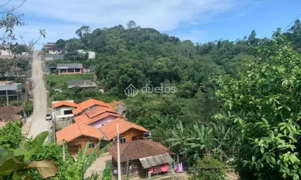 Terreno à venda, 360 m² por R$ 160.000,00 - Bateas - Brusque/SC