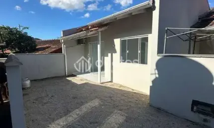 Casa com 2 quartos para alugar no Limeira Baixa, Brusque 