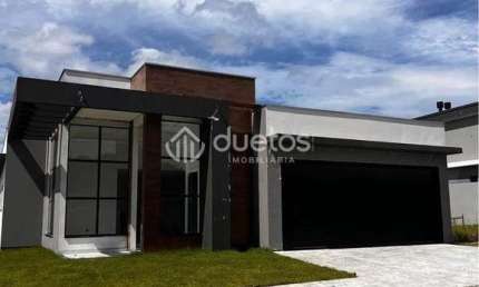 Casa com 3 dormitórios à venda, 206 m² por R$ 2.300.000,00 - Azambuja - Brusque/SC