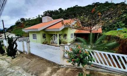 Casa com 3 dormitórios à venda, 120 m² por R$ 535.000,00 - Souza Cruz - Brusque/SC