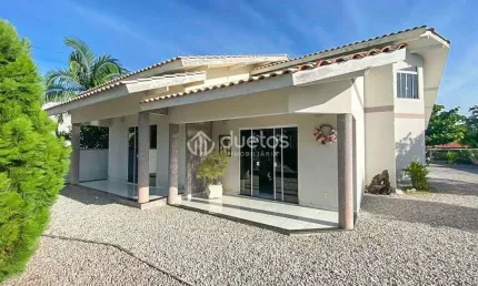 Casa com 3 dormitórios à venda, 155 m² por R$ 1.095.000,00 - Rio Branco - Brusque/SC