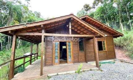 Casa com 4 dormitórios à venda, 155 m² por R$ 500.000,00 - Rio Branco - Brusque/SC