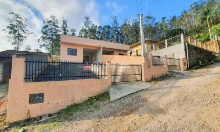 Casa com 3 dormitórios à venda, 76 m² por R$ 450.000,00 - Limoeiro - Itajaí/SC