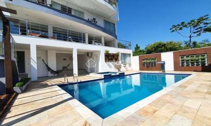 Casa com 4 dormitórios à venda, 517 m² por R$ 2.950.000,00 - Centro II - Brusque/SC