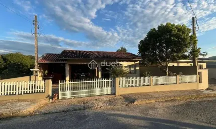 Casa com 3 quartos à venda no Azambuja, Brusque 