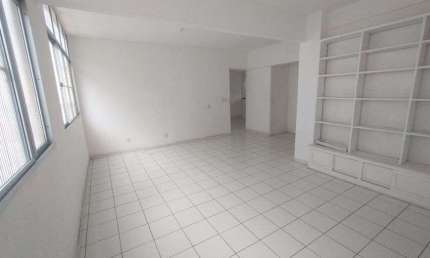 Apartamento com 3 quartos na Boa Vista - Recife - PE