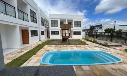 Casa Duplex em condomínio com estrutura de lazer em Maria Farinha, Paulista/PE