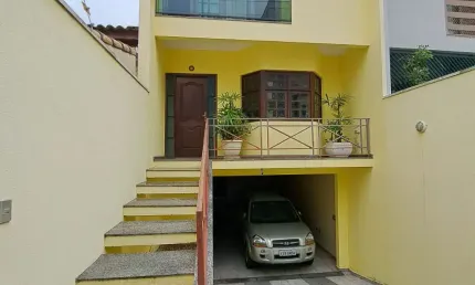 SOBRADO MARAVILHOSO COM PISCINA E COM 3 SUÍTES !!!!