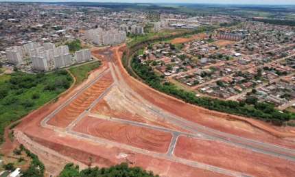 LOTES   À VENDA  RES.  V.  DO SOL 360M2 COMERCIAL E RESIDENCIAL...