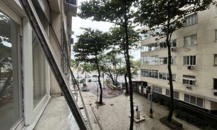Kitnet / Stúdio à venda na Avenida Atlântica, 932, Copacabana, Rio de Janeiro
