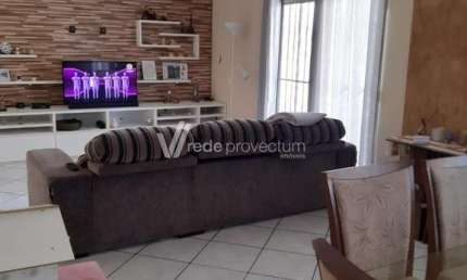 Casa com 3 quartos à venda na Rua Antônio Marques Serra, 576, Jardim Antonio Von Zuben, Campinas, 240 m2 por R$ 850.000