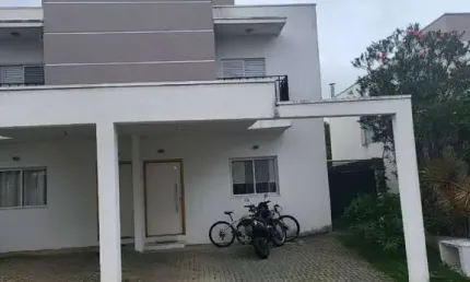 Casa em condomínio fechado com 3 quartos à venda na Avenida Santa Cruz do Areao, 1609, Vila Areao, Taubaté