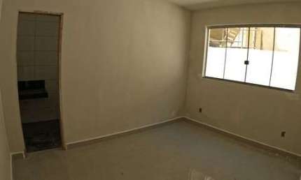 Casa com 3 quartos à venda no Parque Xangri-Lá, Contagem  por R$ 450.000