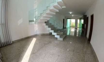 Casa com 3 quartos à venda em Bandeirantes, Belo Horizonte  por R$ 2.400.000