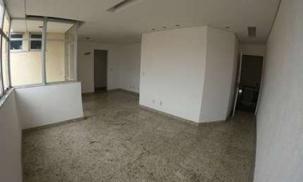 Apartamento com 3 quartos à venda em Ouro Preto, Belo Horizonte  por R$ 550.000