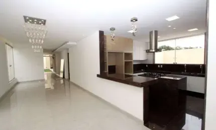 Casa com 3 quartos à venda em Braúnas, Belo Horizonte  por R$ 3.000.000
