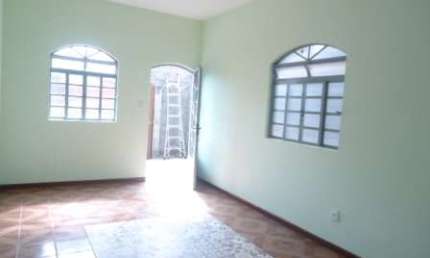 Casa com 2 quartos à venda em Ouro Preto, Belo Horizonte  por R$ 680.000