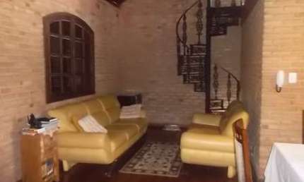Casa com 4 quartos à venda em Bandeirantes, Belo Horizonte  por R$ 1.800.000