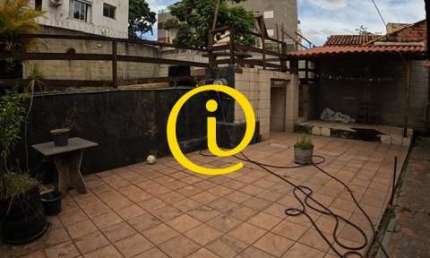 Casa com 3 quartos à venda em Paquetá, Belo Horizonte  por R$ 910.000