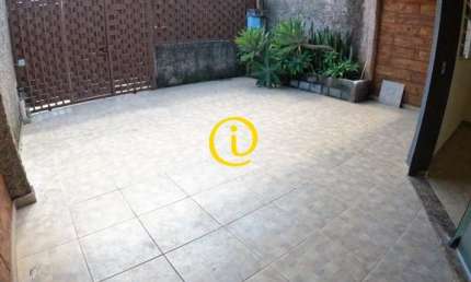 Casa com 2 quartos à venda no Parque Xangri-Lá, Contagem  por R$ 410.000