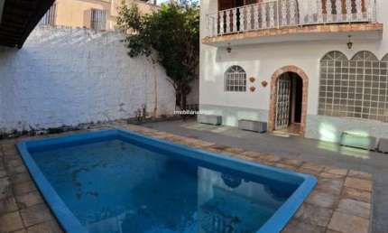Casa com 3 quartos à venda no Castelo, Belo Horizonte  por R$ 2.000.000