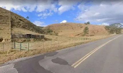 Fazenda serrinha - santa barbara do monte verde/mg.