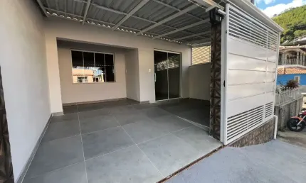 Bela Casa à Venda no Bairro Eldorado – Juiz de Fora