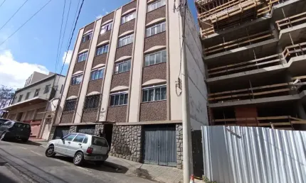 Ótimo apartamento à venda bairro jardim glória, juiz de fora