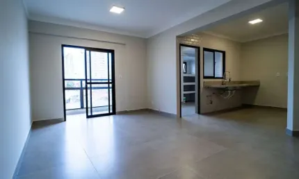 Apartamento amplo e reformado no centro - conforto, sofisticação e conveniência!