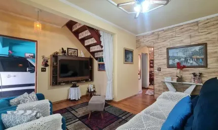 Excelente casa de 186,00 mts a venda no Conjunto Habitacional Júlio de Mesquita