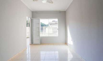 Casa com Suíte, Cozinha Modulada e Área Gourmet na Villa Amato!