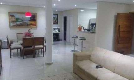 Casa Térrea à Venda – 2 Dormitórios (1 Suíte) com Área de Lazer Completa