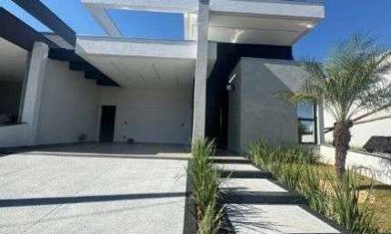 Casa de Alto Padrão com 3 Suítes e Piscina no Villagio Di Capri – Sorocaba