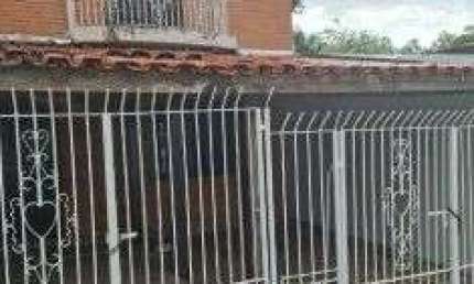 Casa com 2 quartos à venda no Jardim São Carlos, Sorocaba 