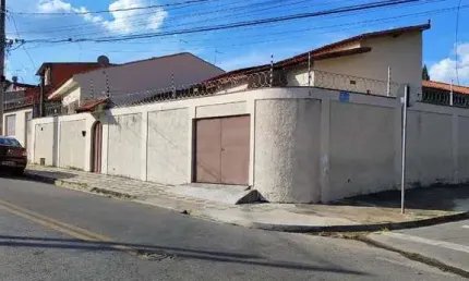 Casa à venda com ótimo espaço e potencial de ampliação – sorocaba/sp