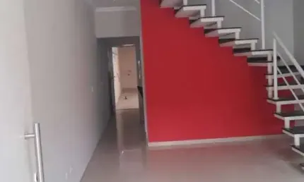 Sobrado à venda com 125m² no piazza di roma ii – confira!