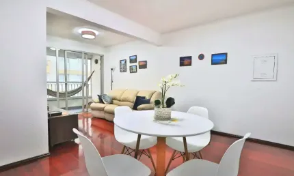 Apartamento semi mobiliado com 2 dormitórios e 1 vaga no tatuapé
