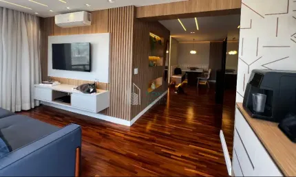 Apartamento 3 dormitórios com varanda e 2 vagas  no tatuapé