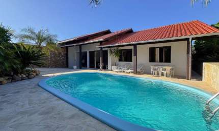 Casa com 3 quartos à venda no Velha, Blumenau , 206 m2 por R$ 950.000