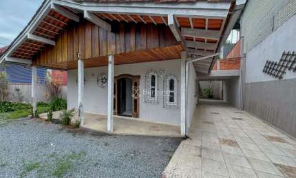 Casa comercial com 2 salas para alugar no Itoupava Seca, Blumenau , 230 m2 por R$ 6.300