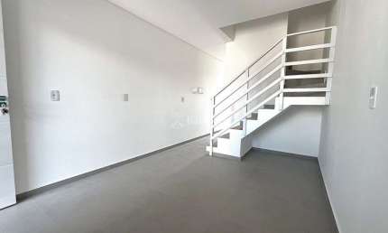Casa com 2 quartos para alugar no Fortaleza, Blumenau , 82 m2 por R$ 2.190