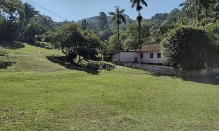 Terreno à venda no Belchior Baixo, Gaspar  por R$ 990.000