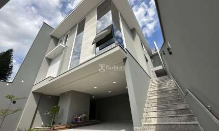 Casa com 3 quartos à venda na Vila Nova, Blumenau , 300 m2 por R$ 2.800.000