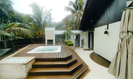 Casa com 3 quartos para alugar no Do Salto, Blumenau , 380 m2 por R$ 7.500