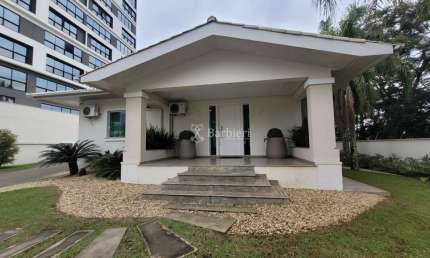Casa comercial com 6 salas para alugar no Itoupava Seca, Blumenau , 276 m2 por R$ 18.000